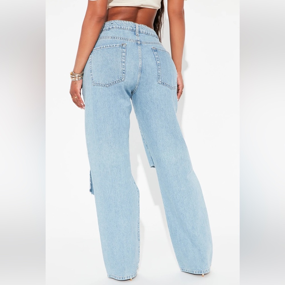 MOVING SALE Fashion Nova Slouch Fit Blue Wide Leg Ripped Knee Denim - Picture 3 of 10
